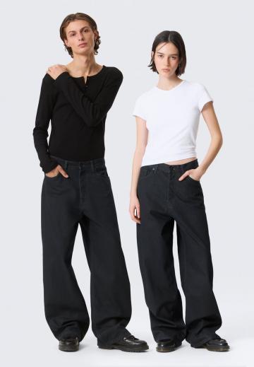 Свободные джинсы
