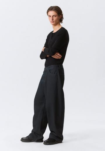 Свободные джинсы