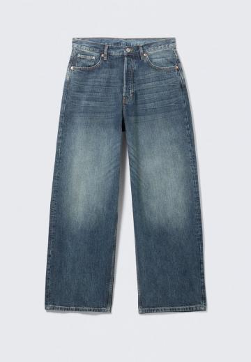 Свободные джинсы