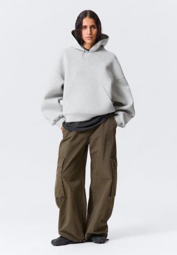 Пуловер с капюшоном