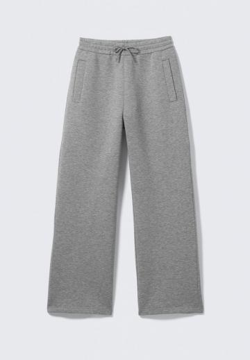 Спортивные штаны