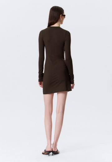 Короткое платье