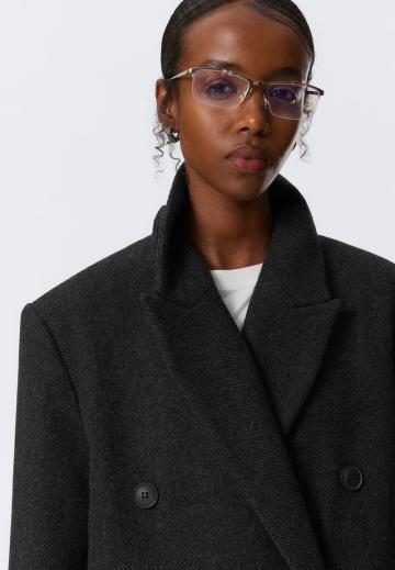 Шерстяное пальто