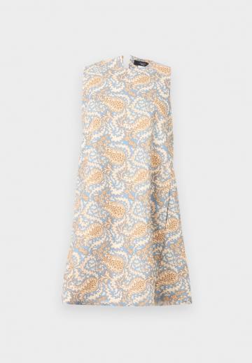 Пляжное платье