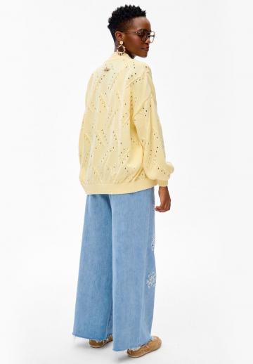 Вязаная кофта