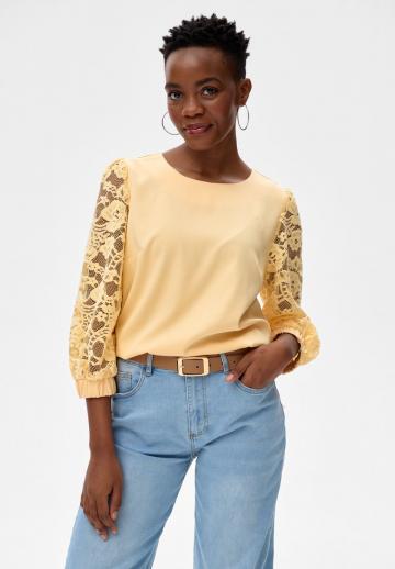 Кружевная блузка