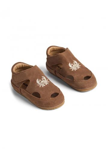 Детская обувь