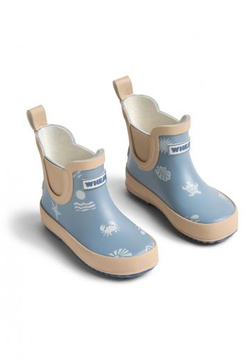 Резиновые сапоги