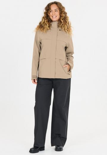 Спортивная куртка