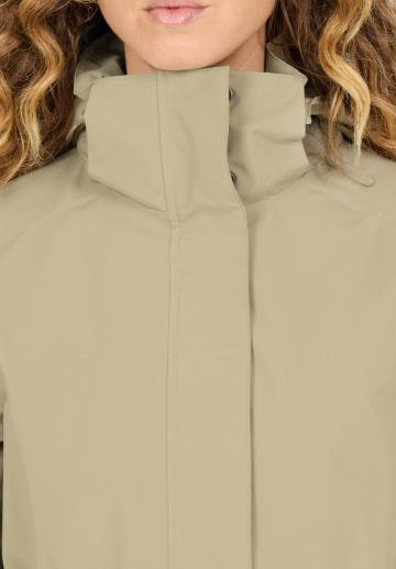 Спортивная куртка