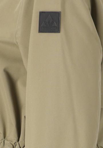 Спортивная куртка