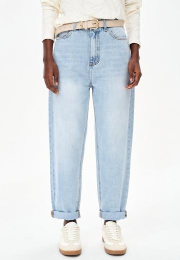 Джинсы