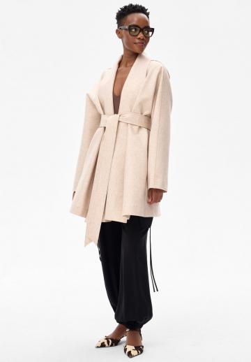 Шерстяное пальто