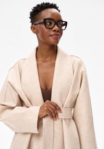 Шерстяное пальто