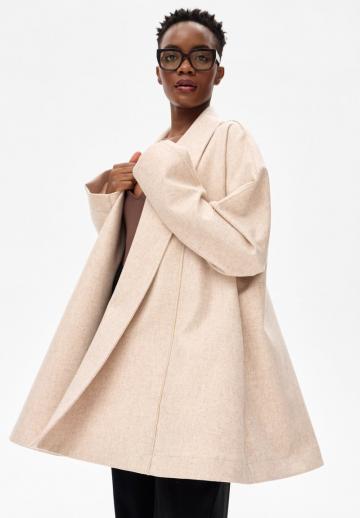 Шерстяное пальто