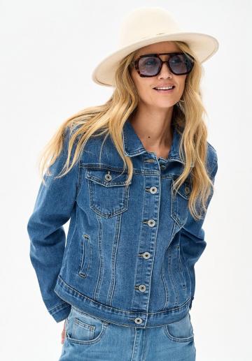 Джинсовая куртка