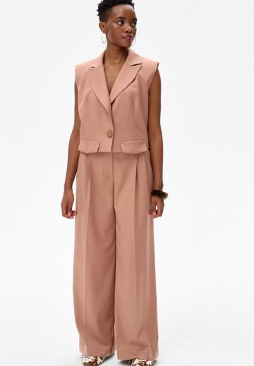 Короткая куртка