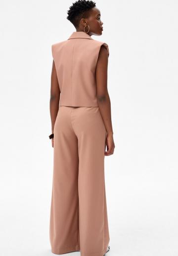 Короткая куртка