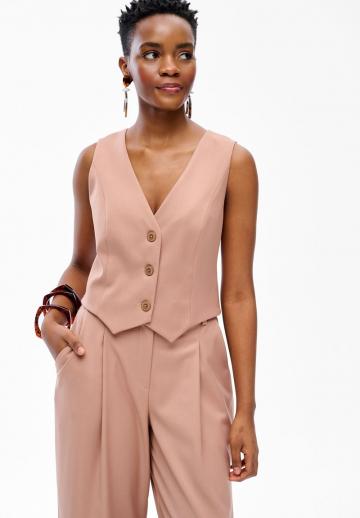 Короткая куртка