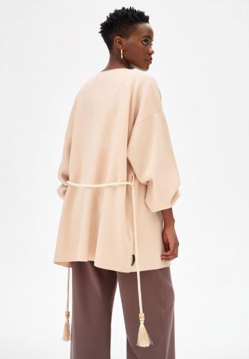 Короткое пальто