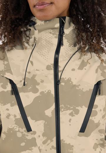 Спортивная куртка