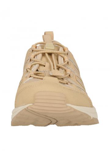 Походные ботинки