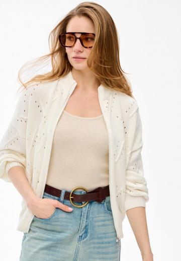 Вязаная кофта