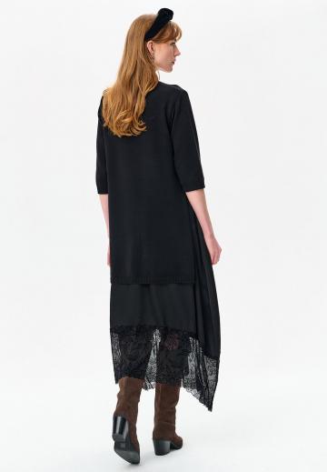 Вязаное платье