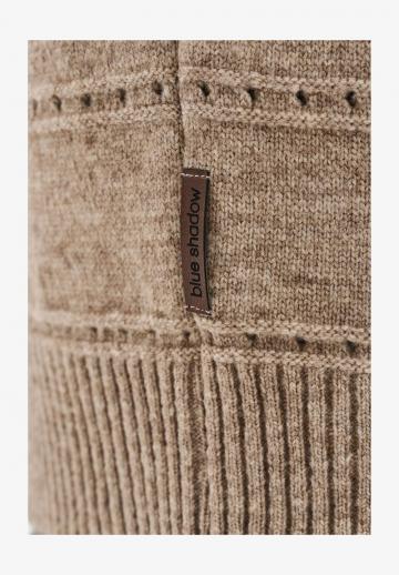 Вязаное платье