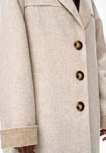 Шерстяное пальто