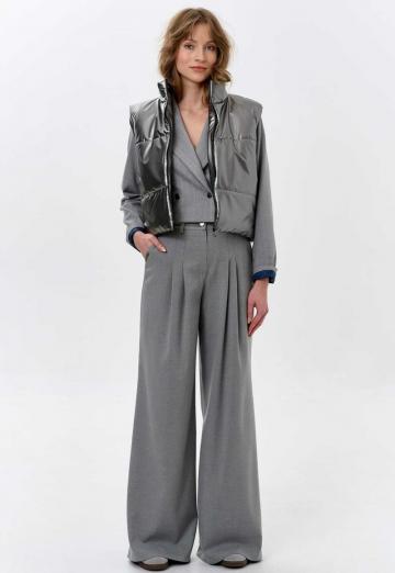 Пуховой жилет