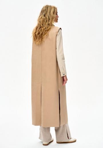 Длинный жилет