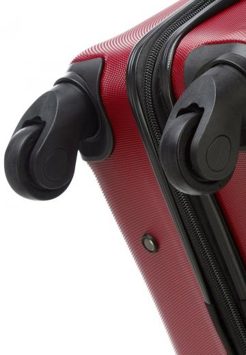 Набор чемоданов