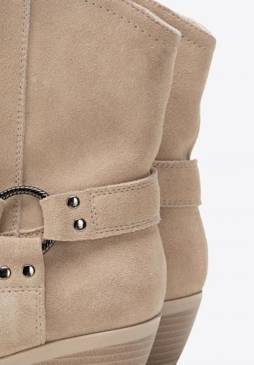 Ковбойские сапожки