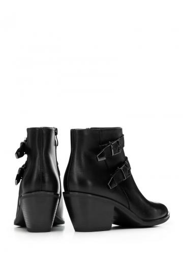 Ковбойские сапожки