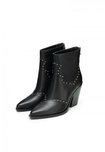 Полусапожки на высоком каблуке