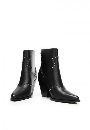 Полусапожки на высоком каблуке