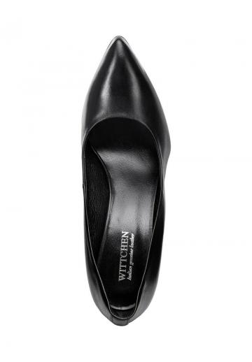 Туфли на высоком каблуке