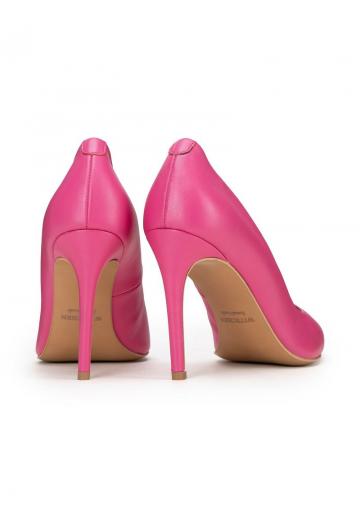 Туфли на высоком каблуке