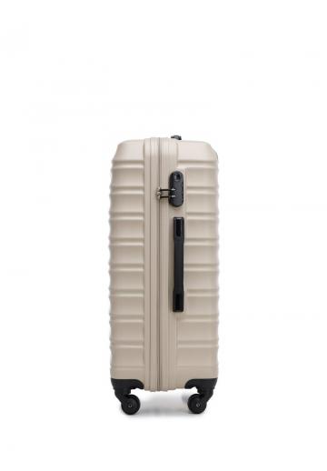 Чемодан на колесах