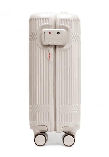 Чемодан на колесах