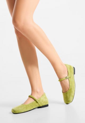 Спортивные балетки