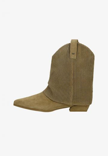 Ковбойские сапожки