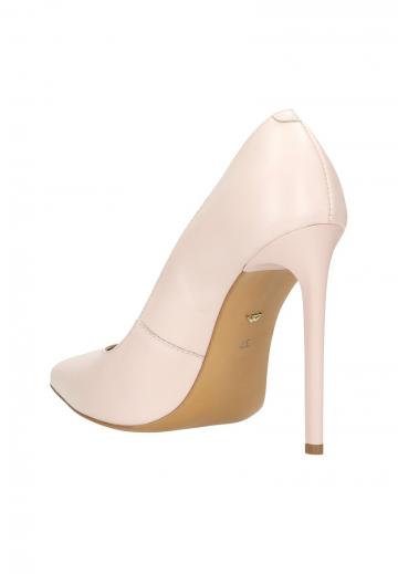 Туфли на высоком каблуке