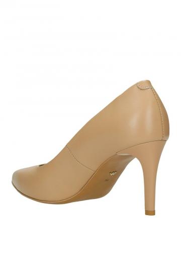 Туфли на высоком каблуке