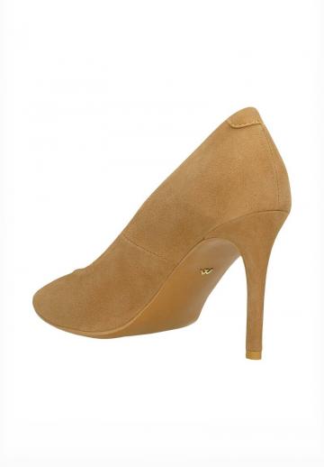 Туфли на высоком каблуке