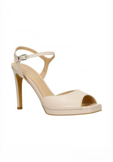 Босоножки на платформе