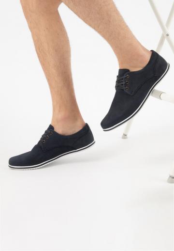 Ботинки на шнуровке