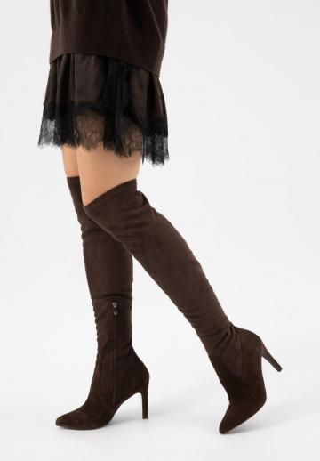 Высокие сапоги