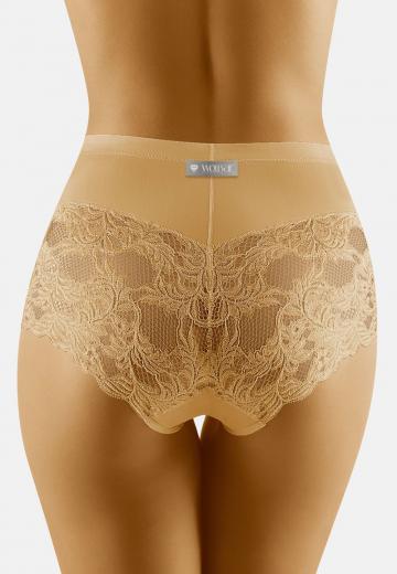 Трусы на бедрах